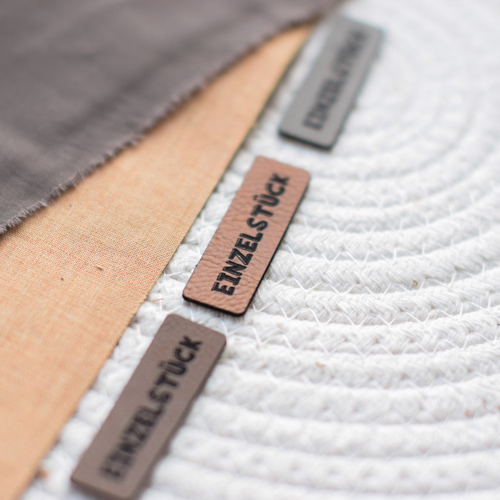 Kunstlederlabel "Einzelstück"