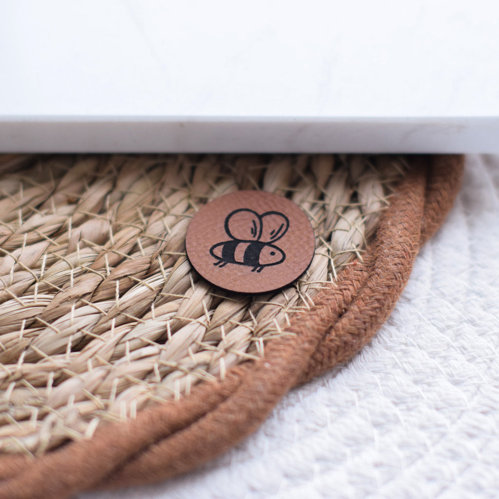 Kunstlederlabel "Biene"