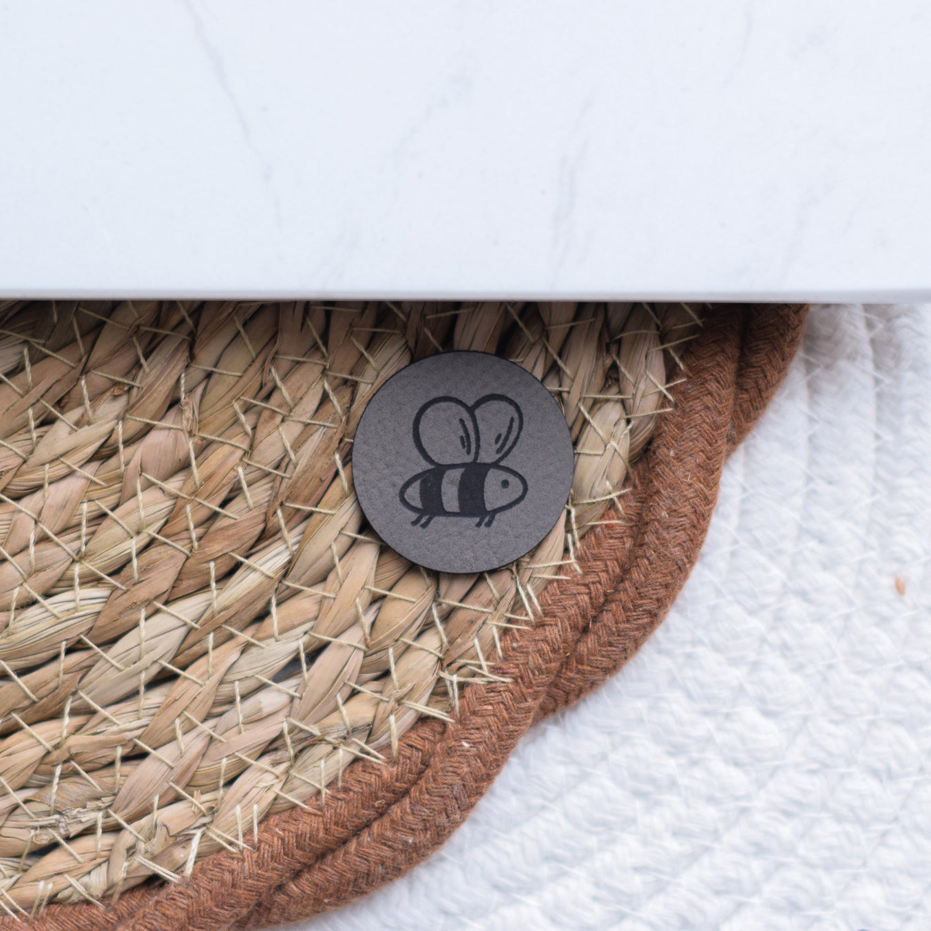 Kunstlederlabel "Biene"