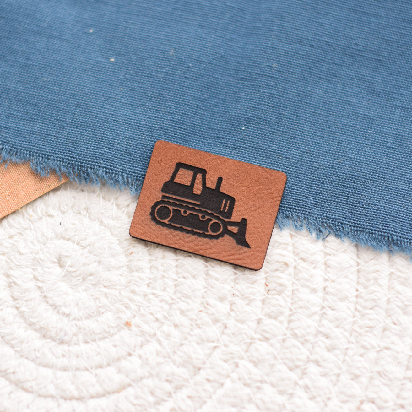 Kunstlederlabel "Planierraupe"