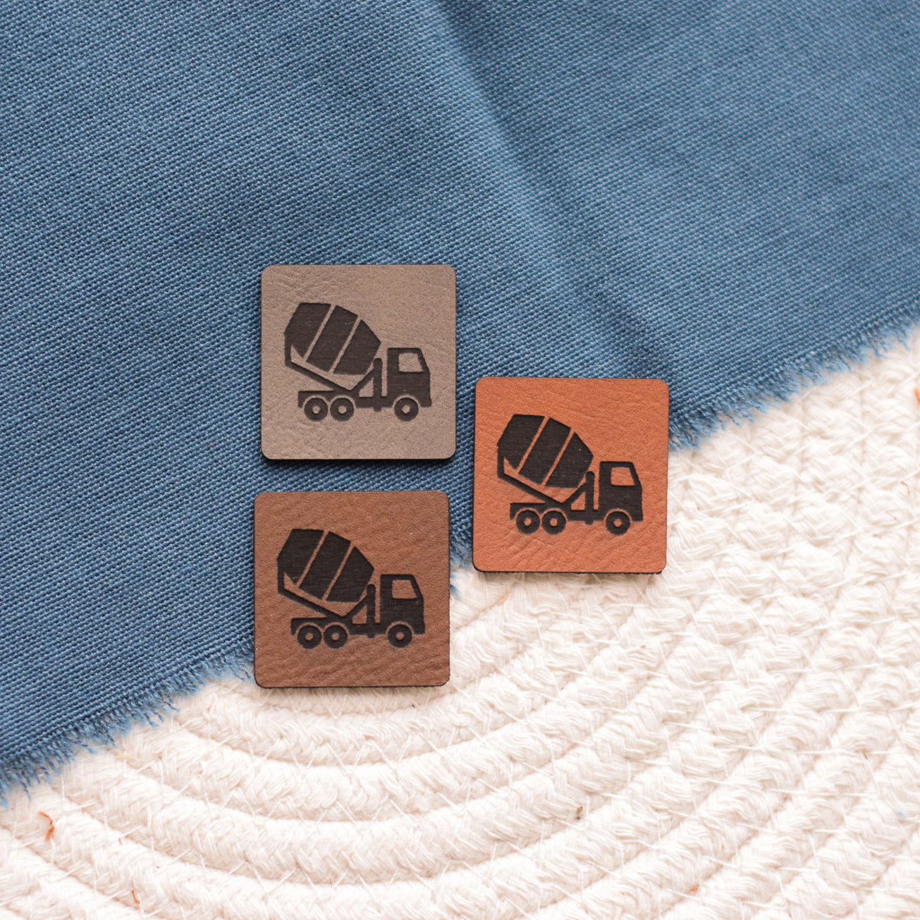 Kunstlederlabel "Betonmischer"