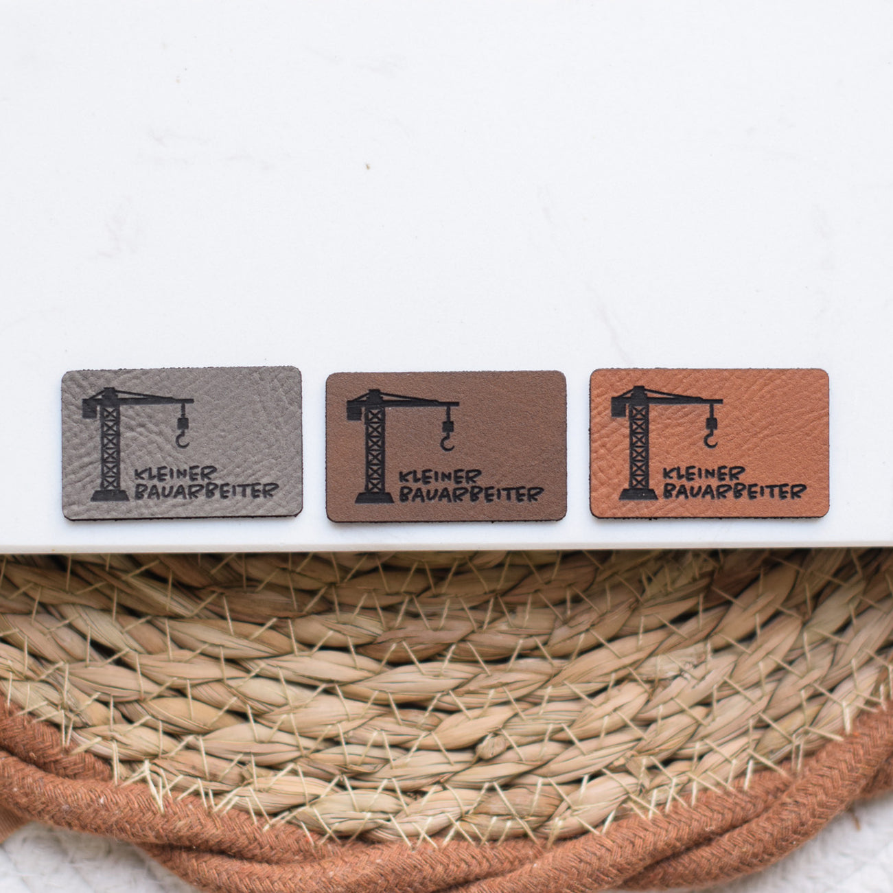 Kunstlederlabel "Kleiner Bauarbeiter - Kran"