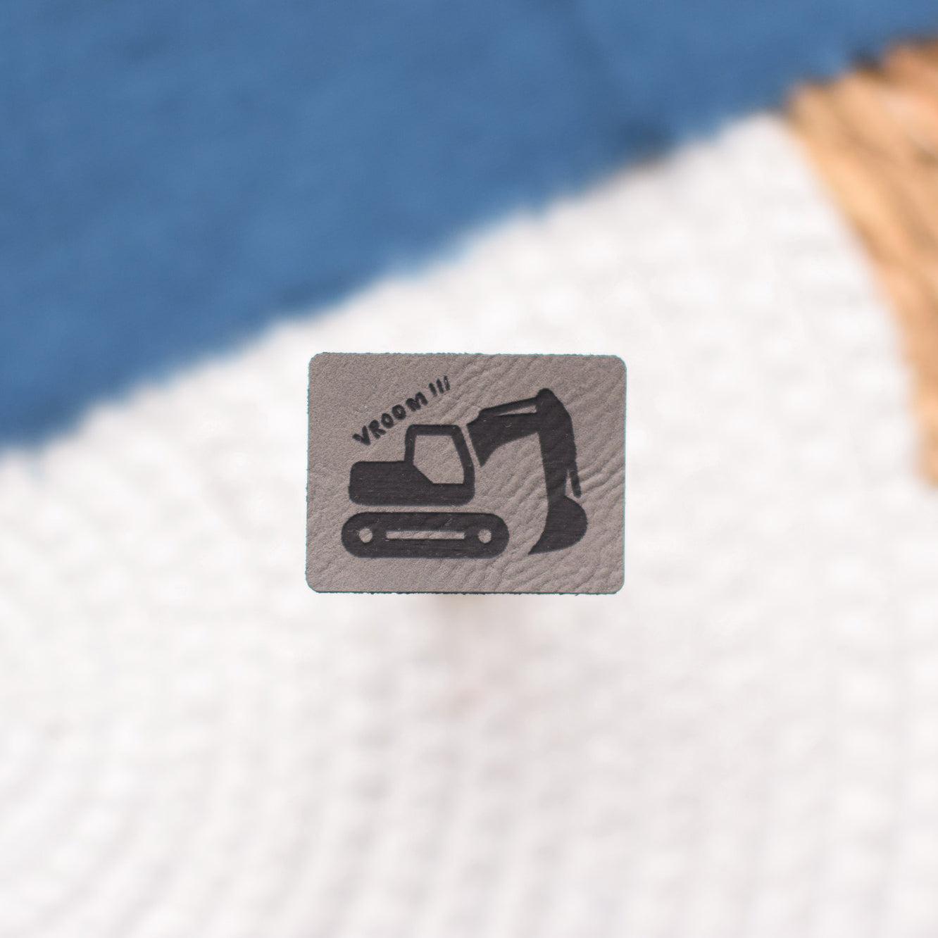 Kunstlederlabel "Löffelbagger - Vroom!!!"