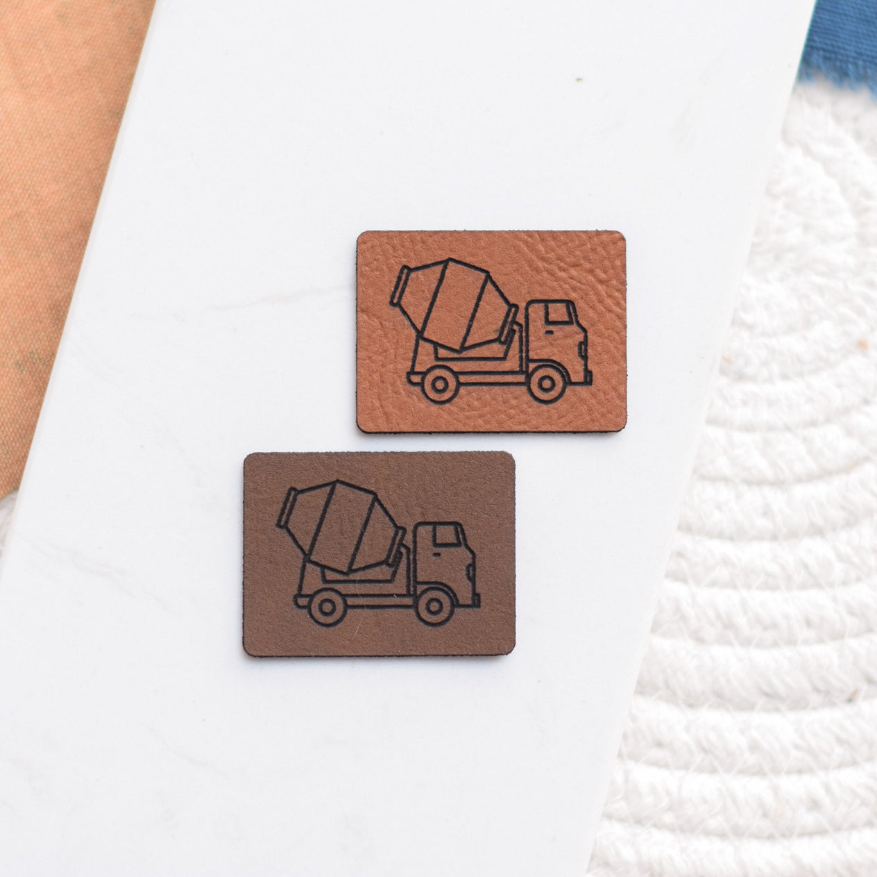 Kunstlederlabel "Betonmischer"