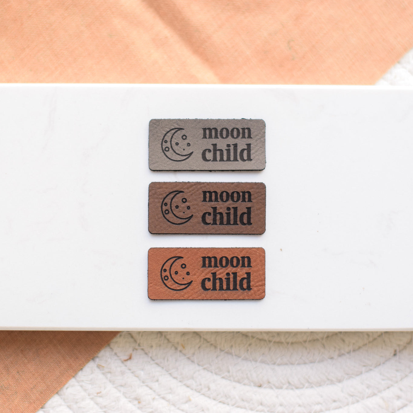 Kunstlederlabel "moonchild"