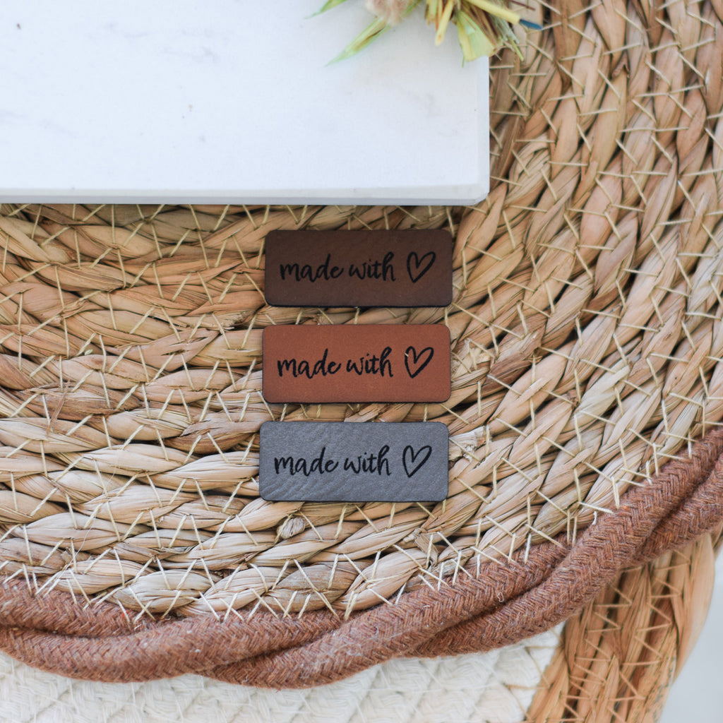 Kunstlederlabel "made with love"