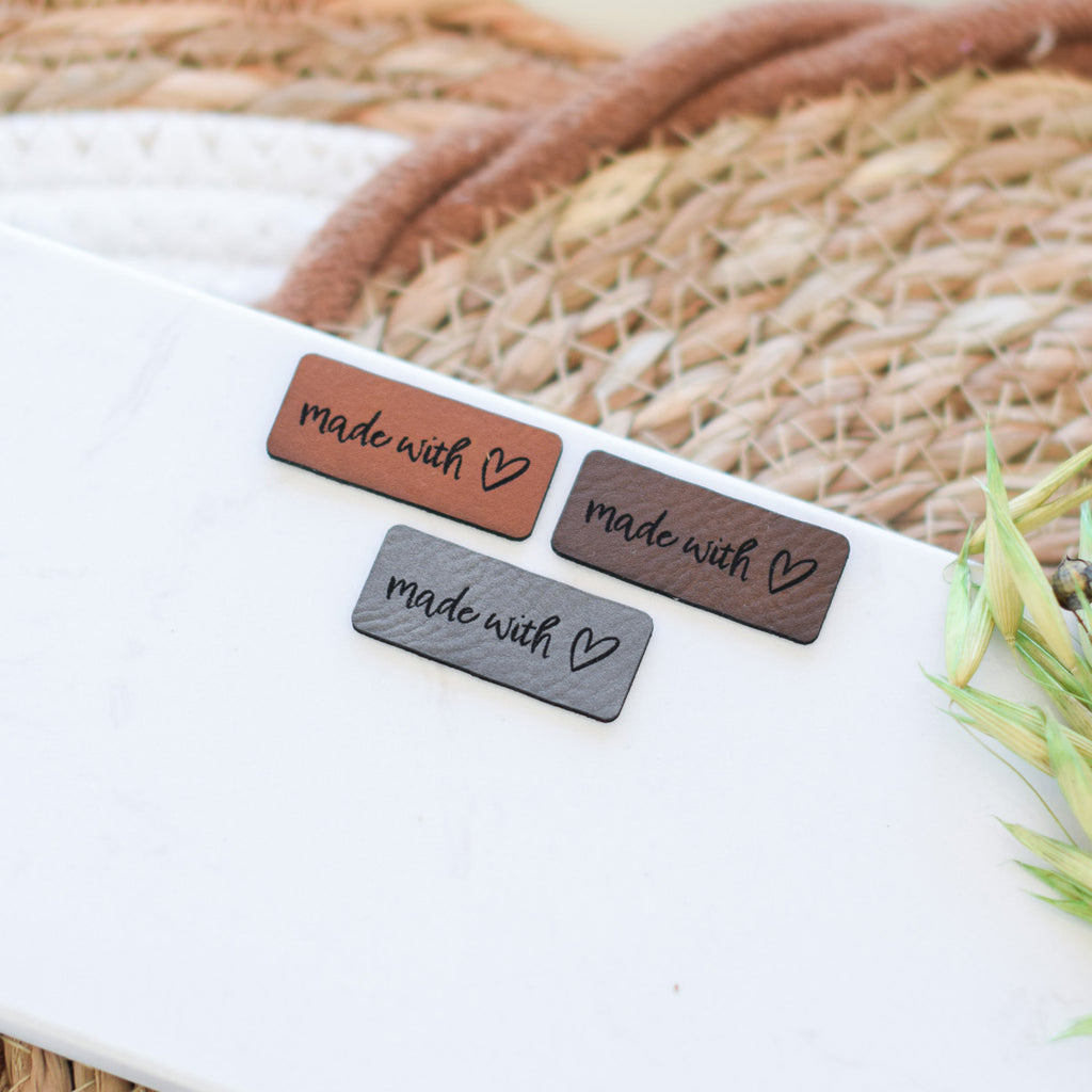 Kunstlederlabel "made with love"
