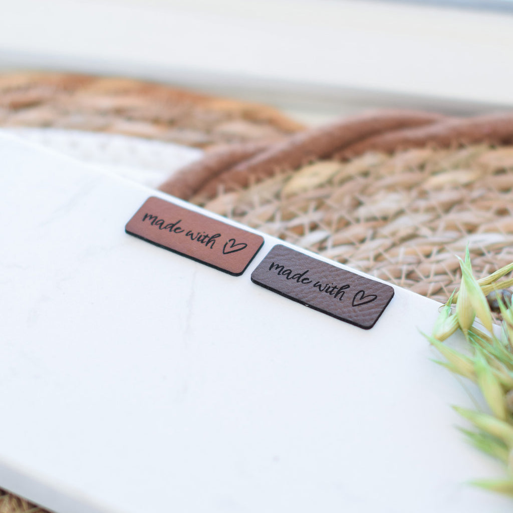 Kunstlederlabel "made with love"