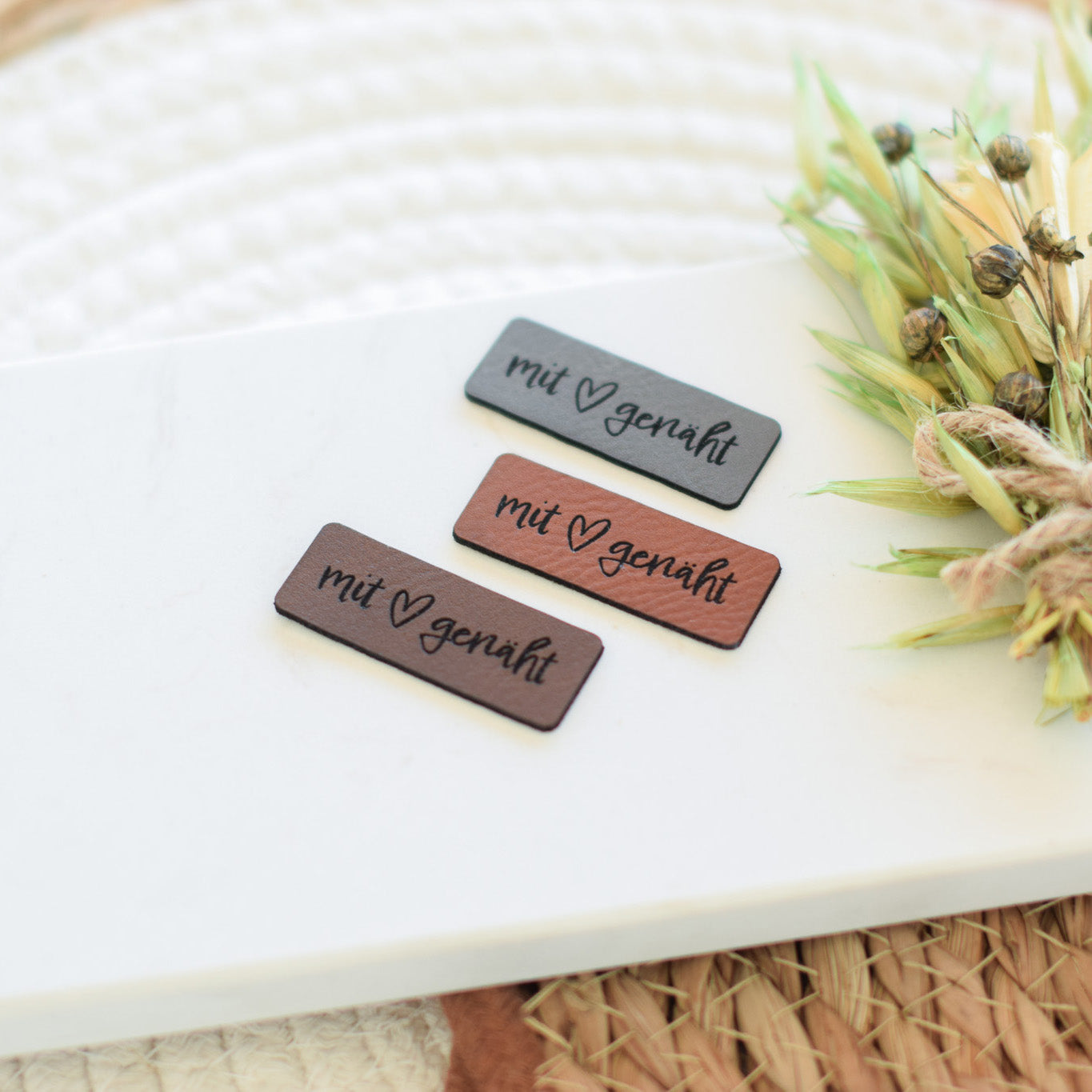 Kunstlederlabel "mit Liebe genäht"