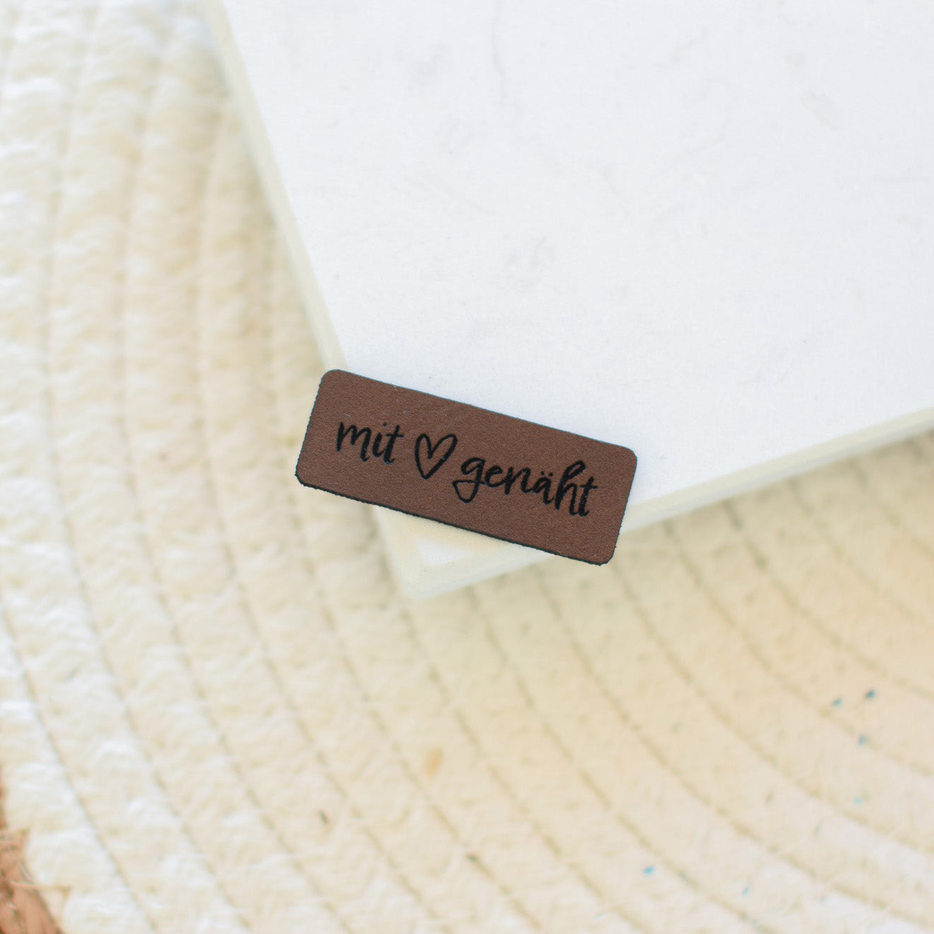 Kunstlederlabel "mit Liebe genäht"