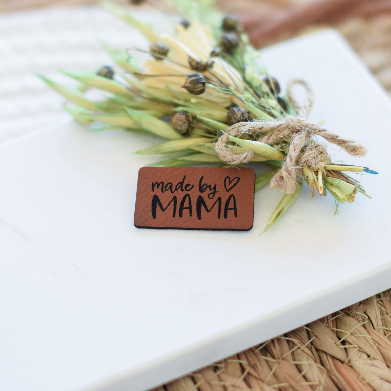 Kunstlederlabel "made by MAMA"