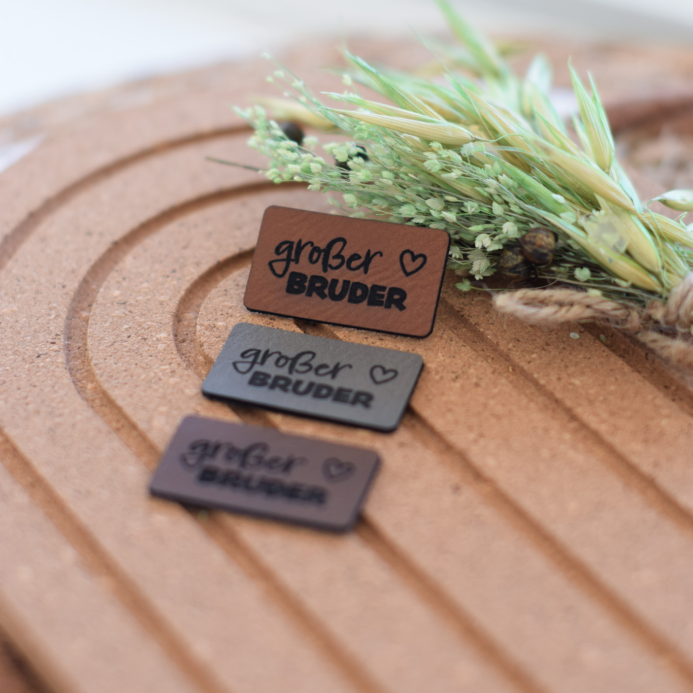Kunstlederlabel "großer Bruder"