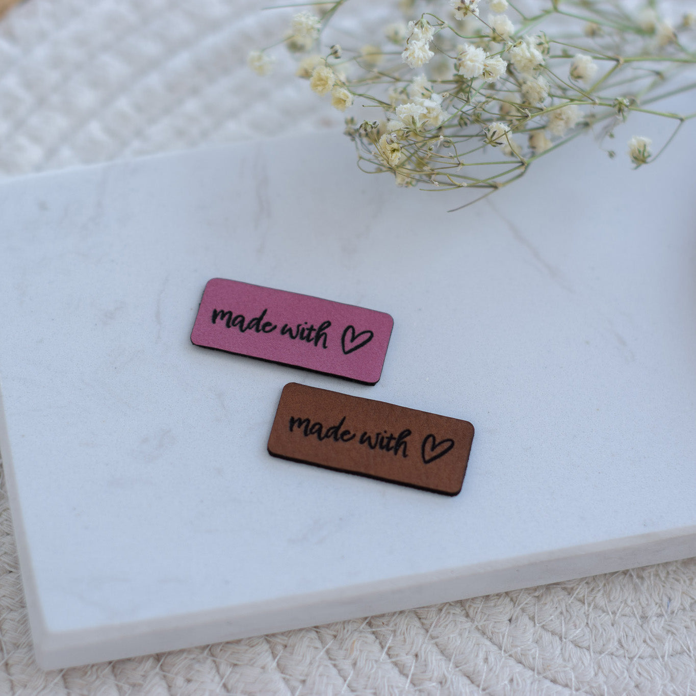 Kunstlederlabel "handmade"