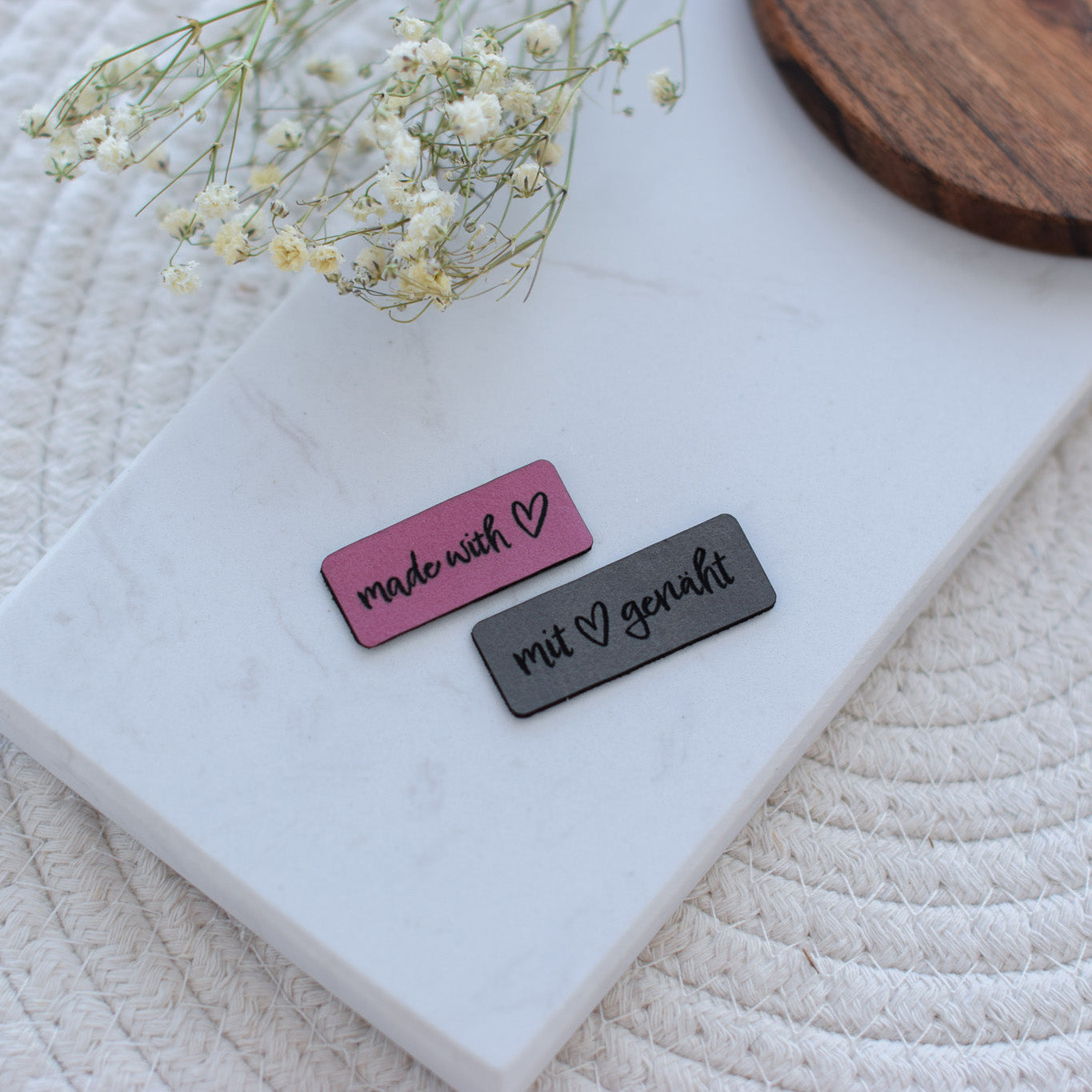 Kunstlederlabel "mit Liebe genäht"